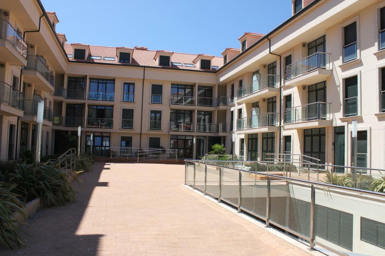 דירות פיניסטרה Grupoele3 Edificio Camposino מראה חיצוני תמונה