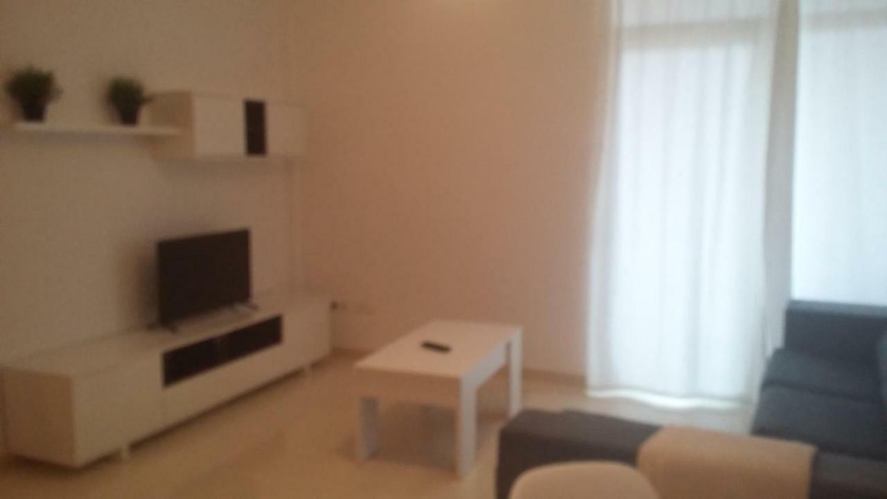 דירות פיניסטרה Grupoele3 Edificio Camposino מראה חיצוני תמונה